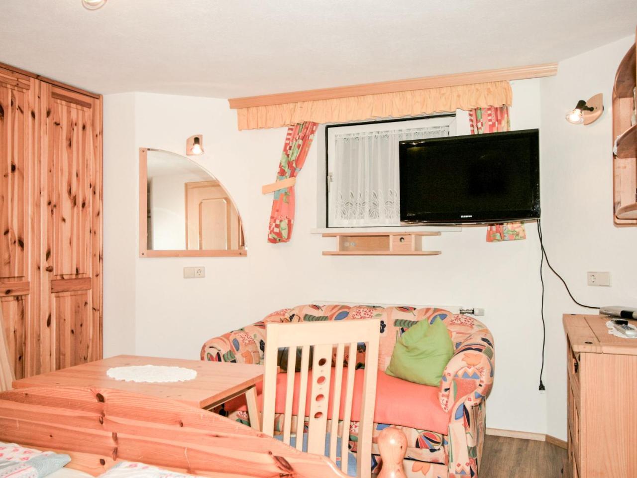 Apartment Poldi By Interhome เฮาส์ อิม เอนน์สทาล ภายนอก รูปภาพ